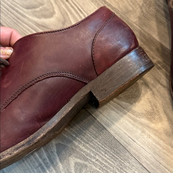 Frye Men's Burgundy Leather Oxfords size 9 - Picture 8 of 9